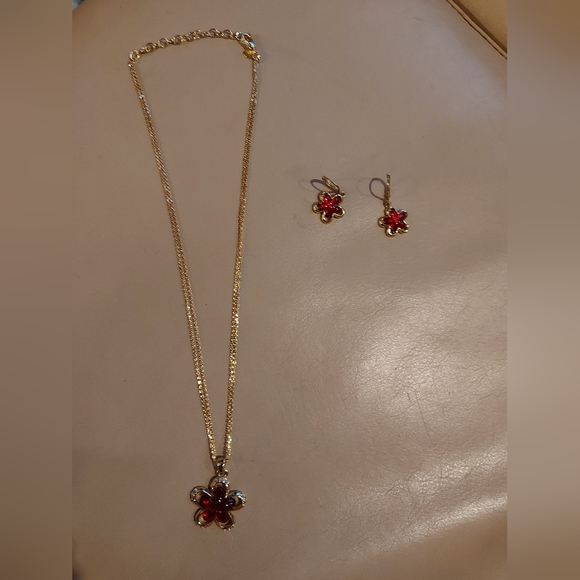 Clip on red gold earrings - Picture 3 of 5